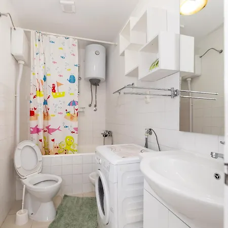 Tiho's Apartamento *