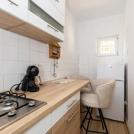 Apartment Tiho's Split